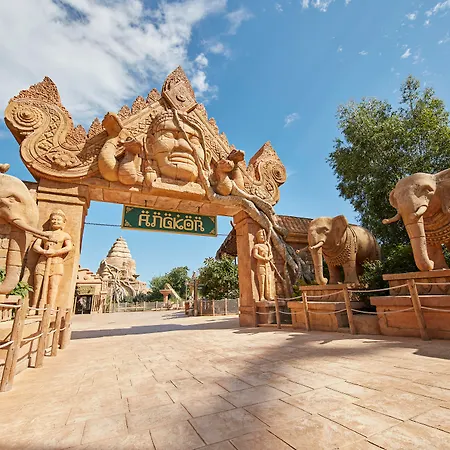 Portaventura Lucy's Mansion: Unlimited Park Access & Express Passes Salou